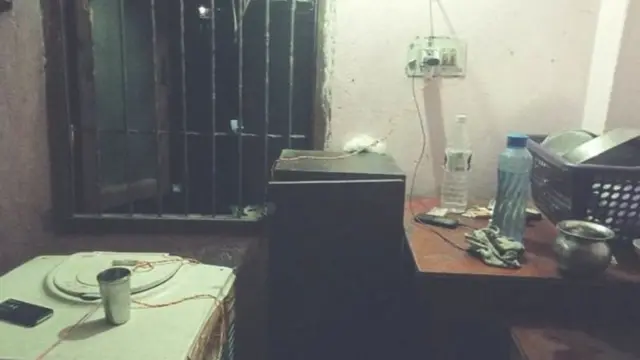 દુર્ગા સિંહનો રૂમ