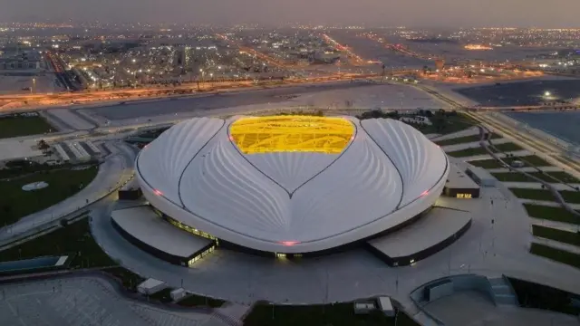 Estadio Al Janoub
