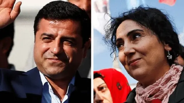 Selahattin Demirtas (i bubamfu na Figen Yuksekdag bapfunzwe co kimwe n'abashingamateka icenda bo mu mugambwe wabo.