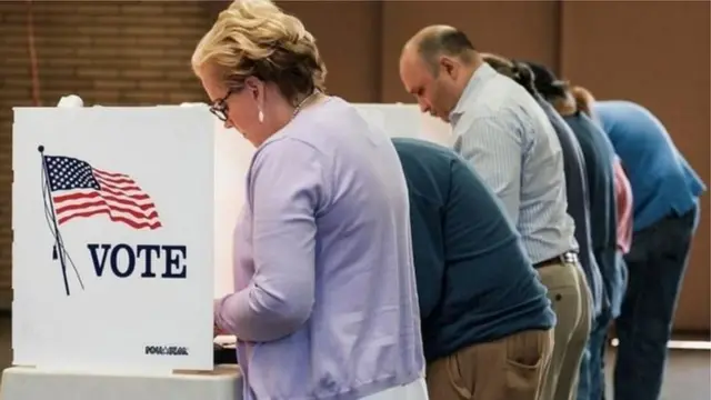 ২০১৬ সালে মার্কিন প্রেসিডেন্ট নির্বাচনের সময় রাশানরা হ্যাকিং-এর চেষ্টা চালিয়েছিল বলে জানিয়েছিলো একজন মার্কিন কর্মকর্তা