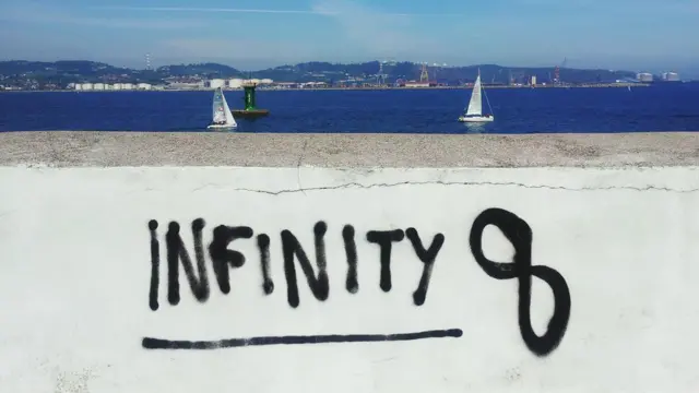 Infinito