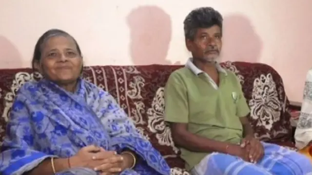 ఆస్తి రాసిచ్చిన మహిళ