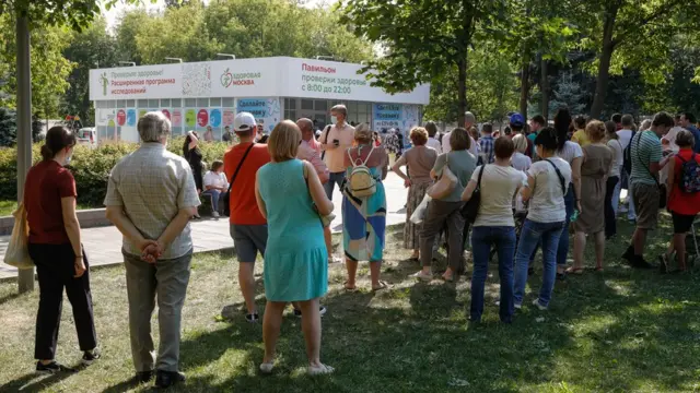 Очереди на вакцинацию