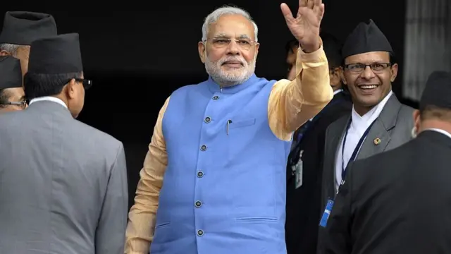 नरेंद्र मोदी