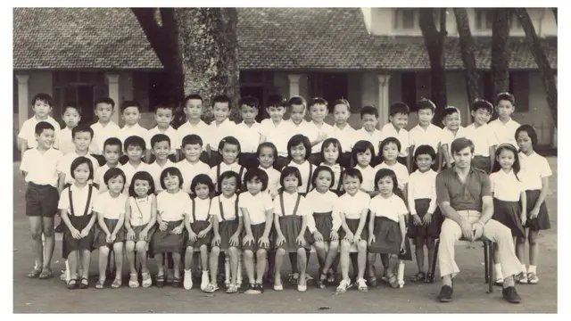 Ông Andre Menras từng dạy tiếng Pháp ở Việt Nam thời trẻ