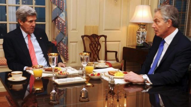 John Kerry e Tony Blair
