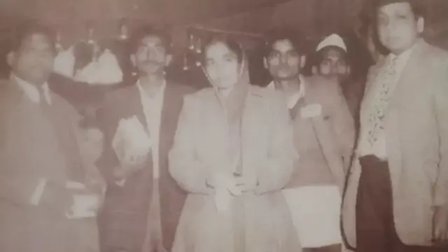 மாயிசாகேப் மற்றும் செயற்பாட்டாளர்கள்