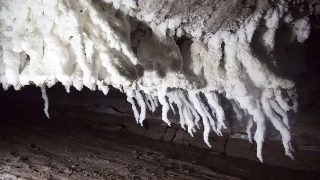 غار نمکدان قشم در جزیره قشم در جنوب ایران