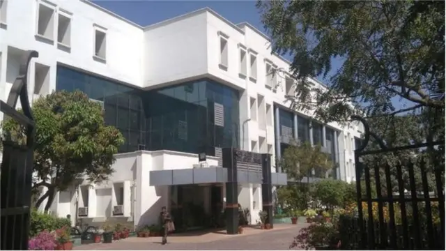 गेस्ट हाऊस