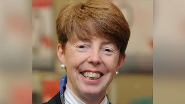 郵政局公司前總裁保拉·馮內爾斯牧師（Rev Paula Vennells）