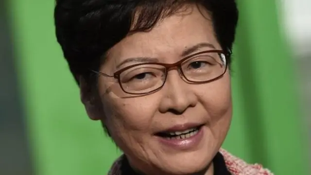 ক্যারি লামের জনপ্রিয়তায় ধস্ নেমেছে