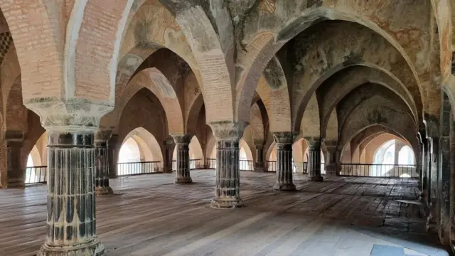 બીબીસી ગુજરાતી અદીના મસ્જિદ યુસુફ પઠાણ સોશિયલ મીડિયા પશ્ચિમ બંગાળ ભાજપ