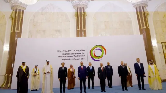 المشاركون في مؤتمر بغداد