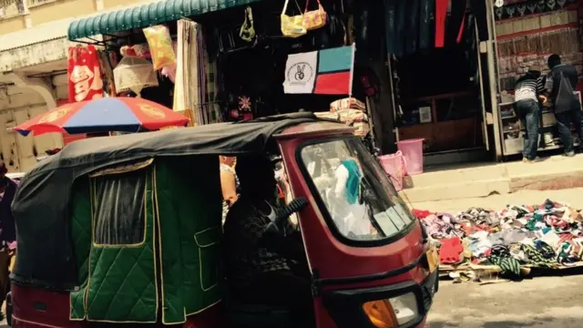 Tuktuk Dar es Salaam mwaka 2015