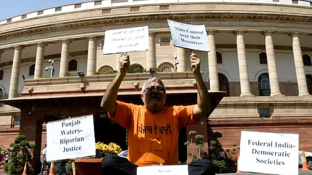 ਧਰਮਵੀਰ ਗਾਂਧੀ