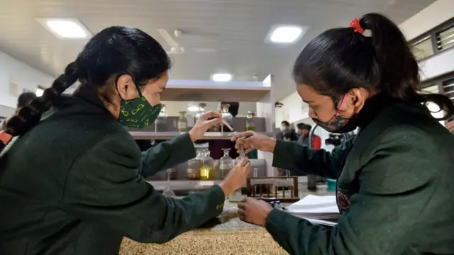 பிளஸ் 2 தேர்வு