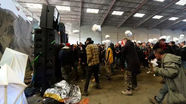 ተሳተፍቲ እቲ 'ምርኢት ዕቡዳት' እናብሃለ ዝግለጽ ሳዕስዒት