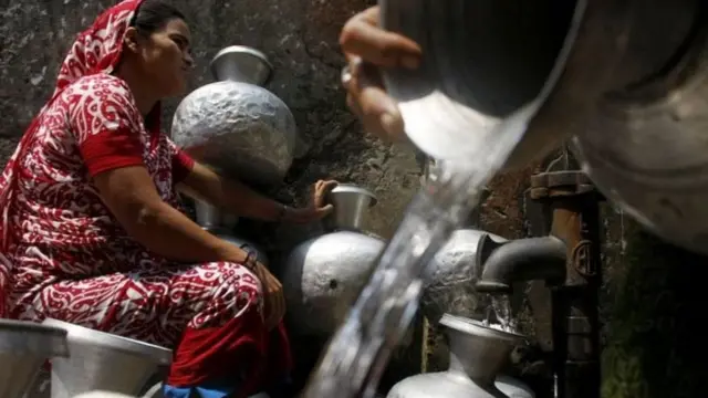 নিম্ন আয়ের মানুষের জন্য পানির দাম বাড়বে না
