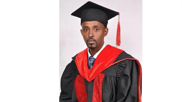 ገመቺስ ታደሰ