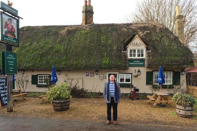 Duxford Lost pub crawl village finds yet another alehouse BBC News