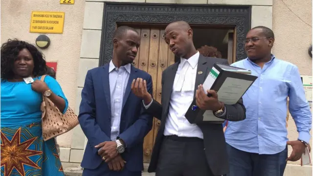 Jamii Forums ni mtandao unaotajwa kuwa chanzo cha kufichua kashfa kubwa za rushwa nchini Tanzania