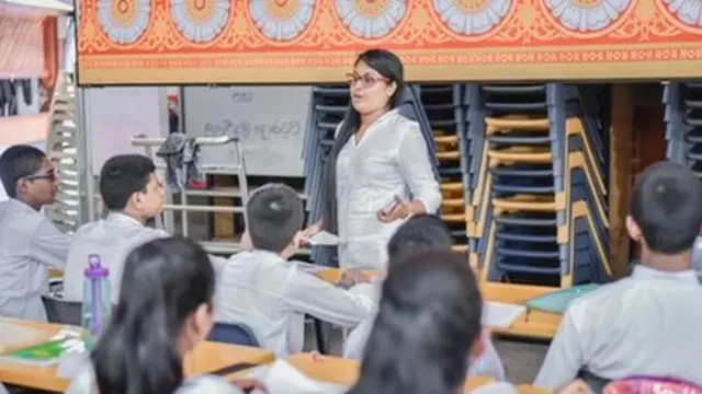 ''සෙනසුරාදා දිනය කොළඹ 07, සම්බෝධි දහම් පාසලේ දරුවන්ට වෙන් කරලා''