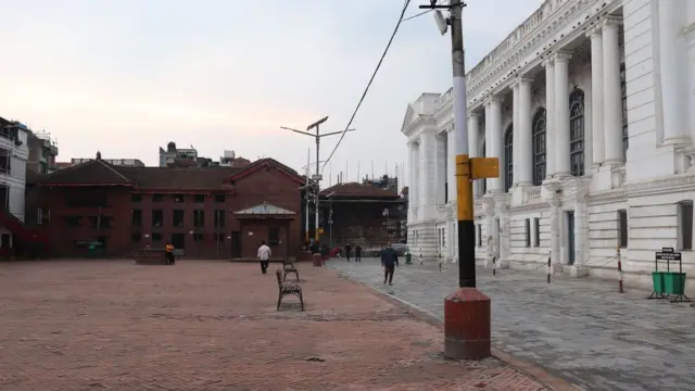 सुनसान काठमाण्डू