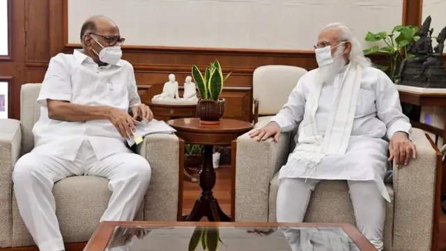 शरद पवार, नरेंद्र मोदी