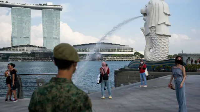 सिंगापुर