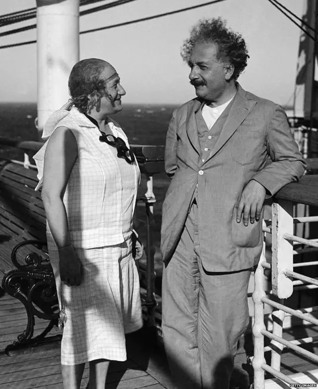 ਆਈਨਸਟਾਈਨ