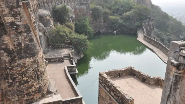 चित्तौड़ में गोमुख