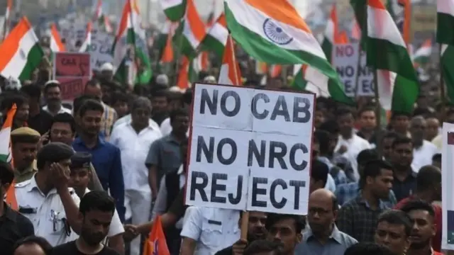 పార్లమెంటులో సీఏబీని టీఆర్ఎస్ వ్యతిరేకించిందని కేసీఆర్ చెప్పారు.