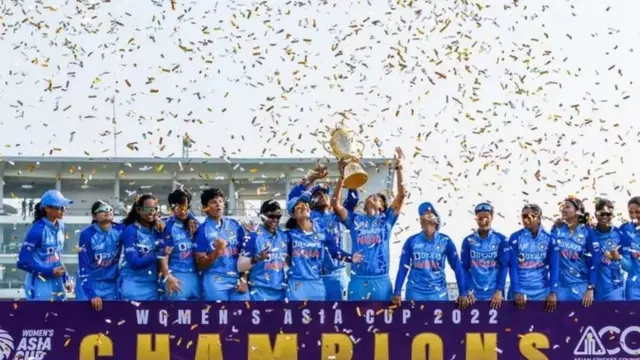 பெண்கள் கிரிக்கெட்