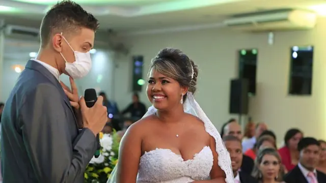 Samuel e Karla no dia do casamento deles