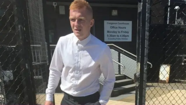 pelaku pembunuhan anjing