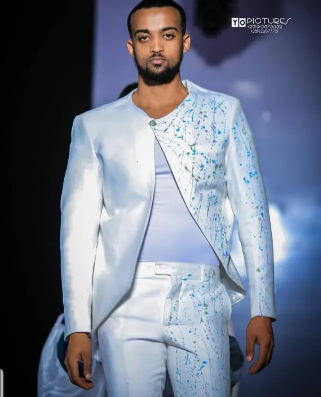 በዮርዲ ዲዛይን የተሠራ