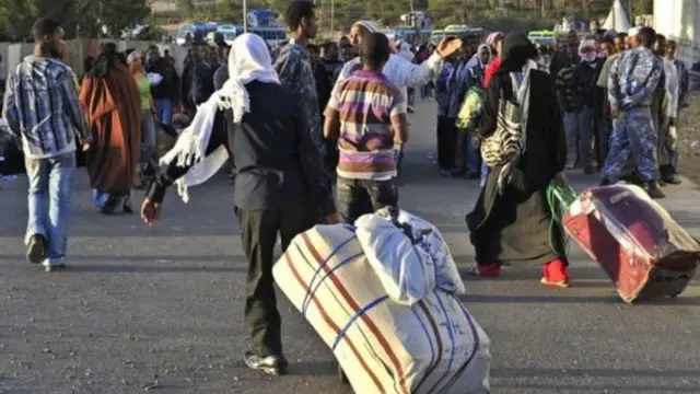 Lammiilee Itoophiyaa hojii manaa hojjachuuf liibaanos deemanii turan keessaa