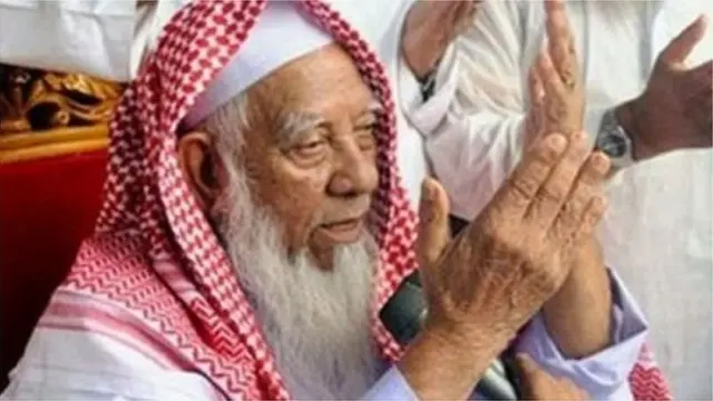 হেফাজতে ইসলামীর প্রয়াত আমীর আহমদ শফী।