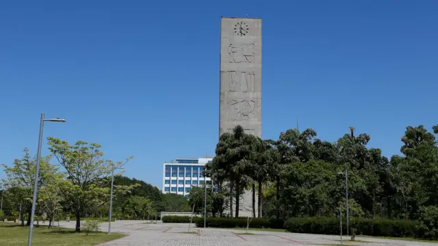 La Universidad de Sao Paulo.