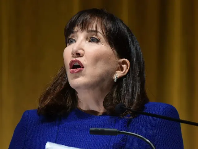 Madamu Jo uri mu bakandida