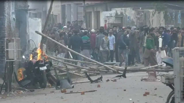 તોફાનોની તસવીર