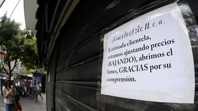 Afiche sobre los precios justos en Venezuela