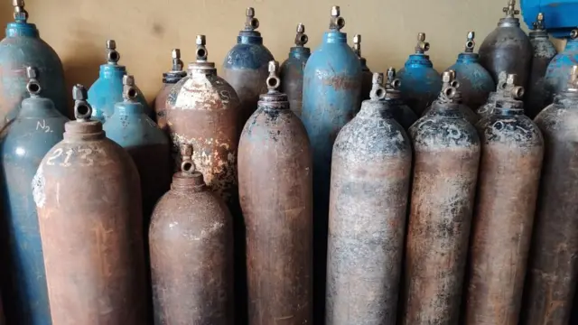ऑक्सिजन पुरवठा, कोरोना