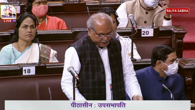 कृषि मंत्री नरेंद्र सिंह तोमर