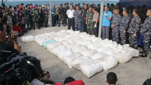 temuan sabu-sabu di perairan Batam