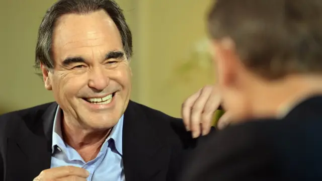 Оливер Стоун