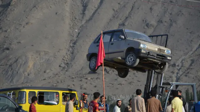 سرفرنگا جیپ ریلی