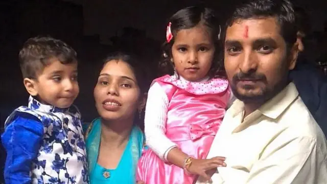 પુત્ર અને પુત્રી સાથે સચીન અને અંજલિ