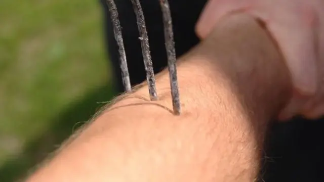 احساسات منفی روی همدلی ما با رنج دیگری اثر می‌گذارد