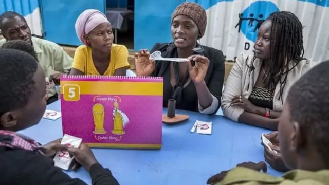 Askofu Ndingi alikosana na wanaharakati kuhusu jinsi ya kukabiliana na virusi vya HIV/Aids